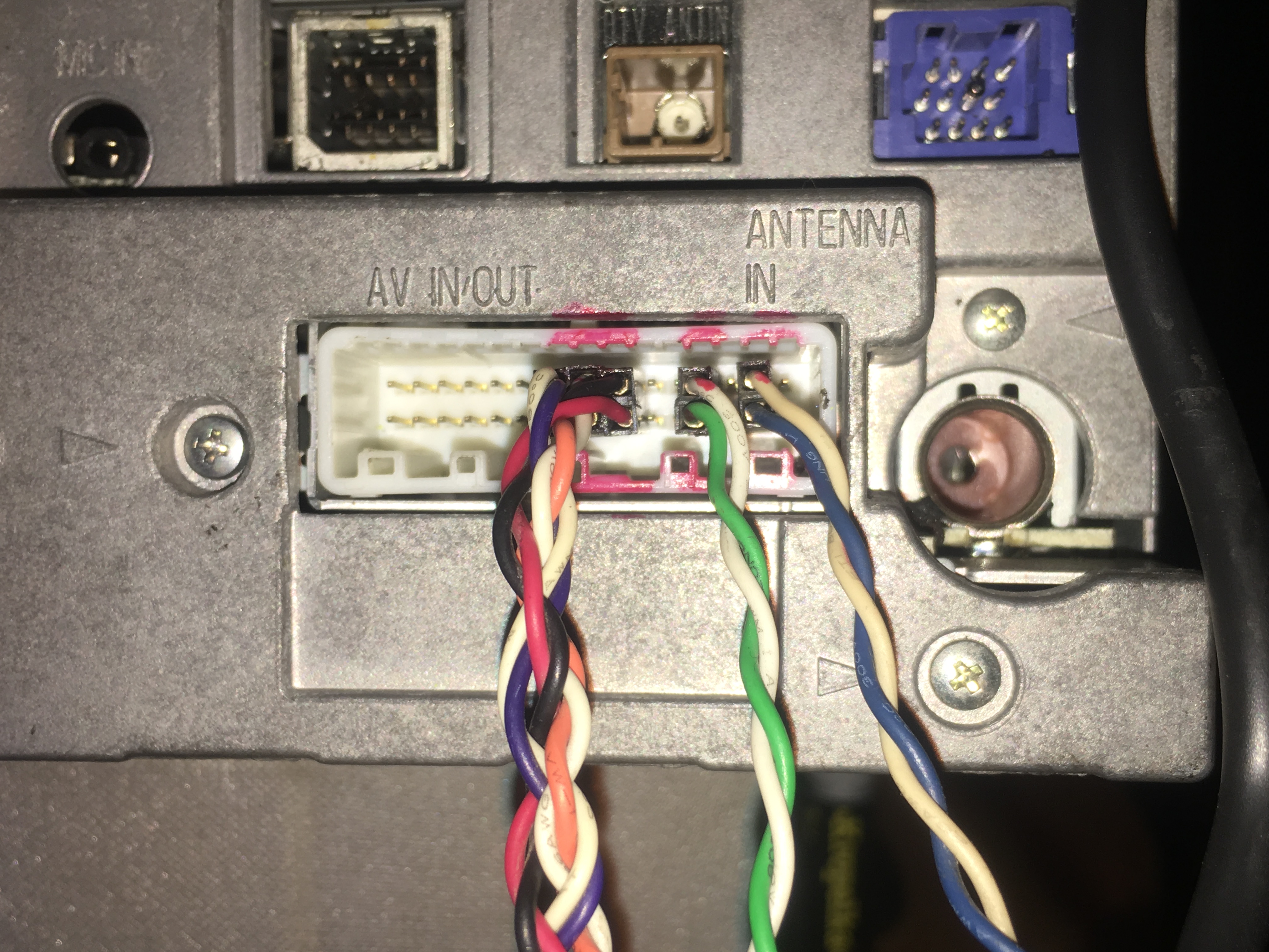 Avic MRZ77 Making RCA 32pin Connector! SEE THIS! - Welcome/Site News